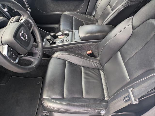 used 2022 Volvo XC40 car, priced at $20,880