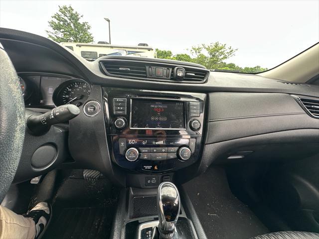 used 2018 Nissan Rogue car, priced at $14,770