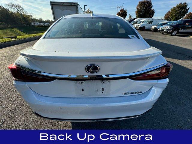 used 2020 Lexus ES 300h car, priced at $33,970