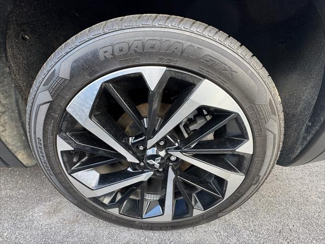 used 2024 Mitsubishi Outlander car, priced at $27,881
