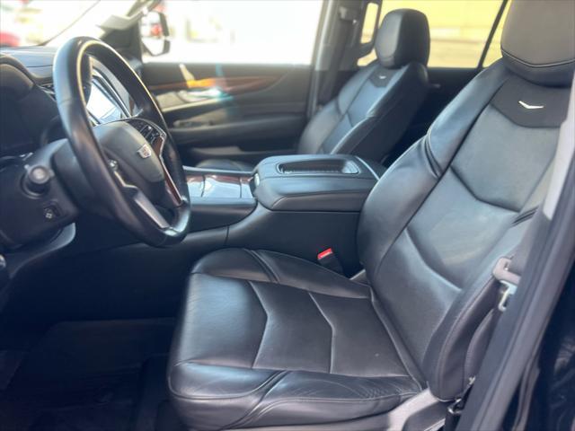 used 2019 Cadillac Escalade ESV car, priced at $34,999