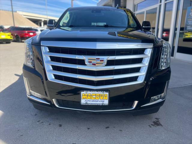 used 2019 Cadillac Escalade ESV car, priced at $34,999