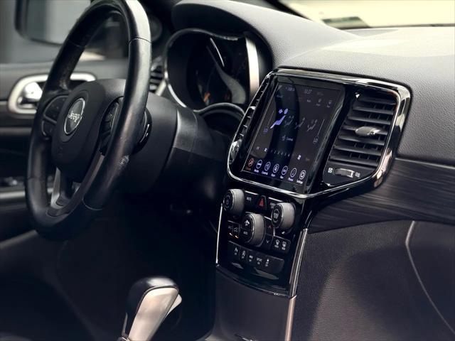 used 2020 Jeep Grand Cherokee car, priced at $27,999