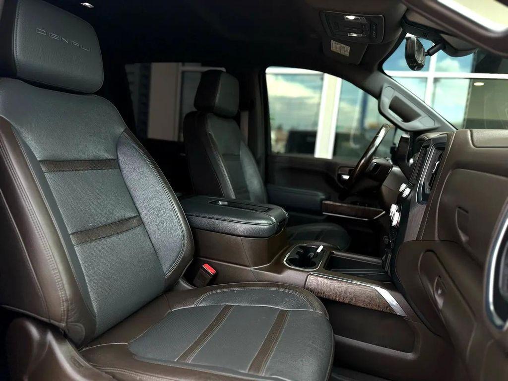 used 2022 GMC Sierra 2500 car, priced at $59,999