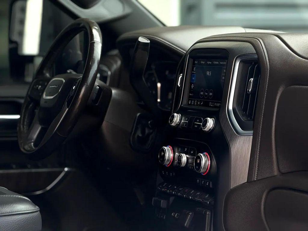 used 2022 GMC Sierra 2500 car, priced at $59,999