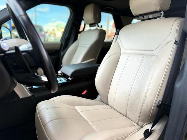 used 2020 Land Rover Discovery car, priced at $24,495