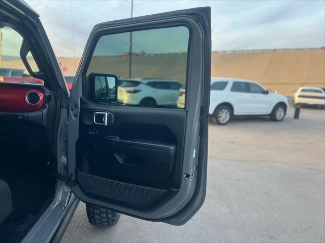 used 2022 Jeep Gladiator car, priced at $40,999