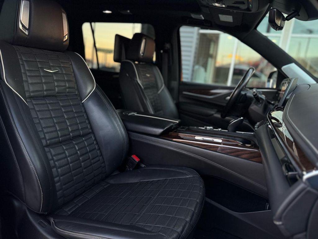 used 2022 Cadillac Escalade ESV car, priced at $70,999
