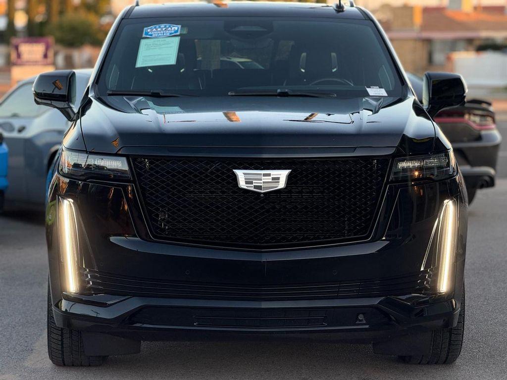 used 2022 Cadillac Escalade ESV car, priced at $70,999