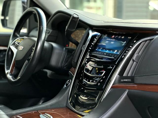 used 2015 Cadillac Escalade car, priced at $26,999