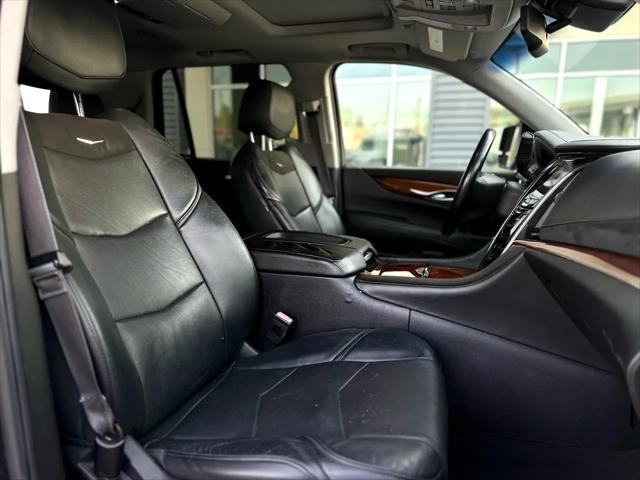 used 2015 Cadillac Escalade car, priced at $26,999