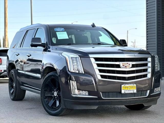 used 2015 Cadillac Escalade car, priced at $26,999