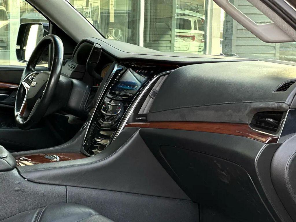 used 2015 Cadillac Escalade car, priced at $27,999