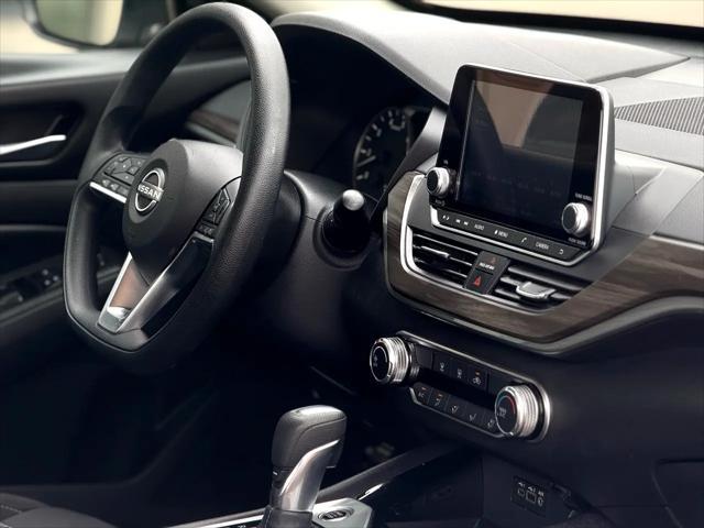 used 2024 Nissan Altima car, priced at $21,999