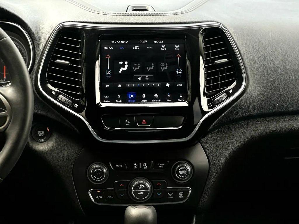 used 2019 Jeep Cherokee car, priced at $18,999