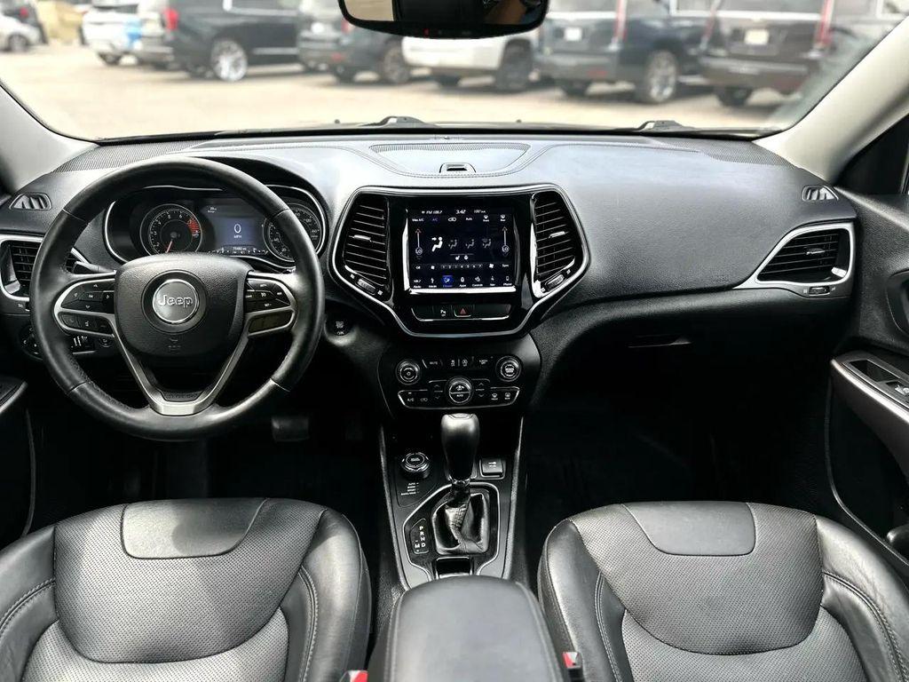 used 2019 Jeep Cherokee car, priced at $18,999
