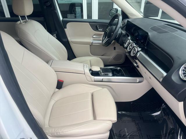 used 2020 Mercedes-Benz GLB 250 car, priced at $23,999