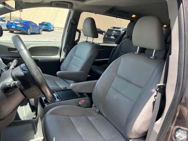 used 2020 Toyota Sienna car, priced at $24,999