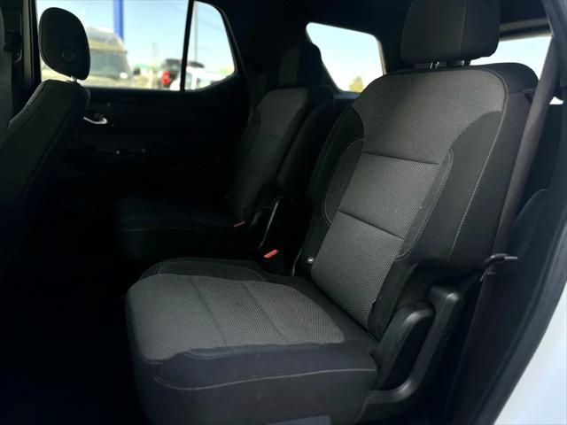 used 2023 Chevrolet Traverse car, priced at $29,999