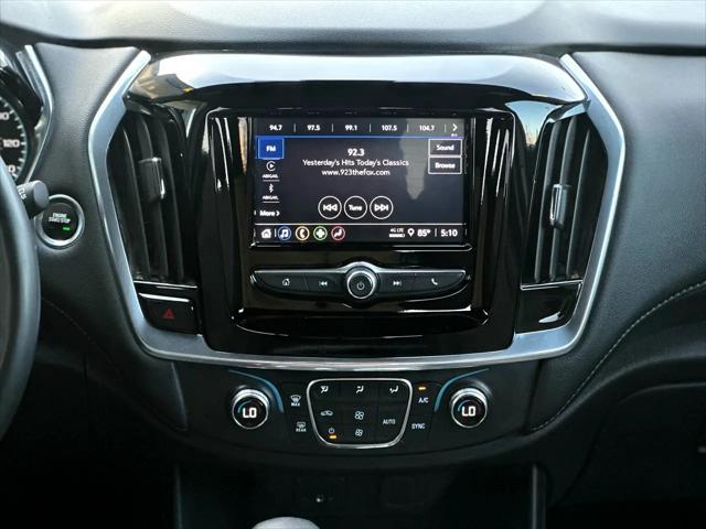 used 2023 Chevrolet Traverse car, priced at $29,999