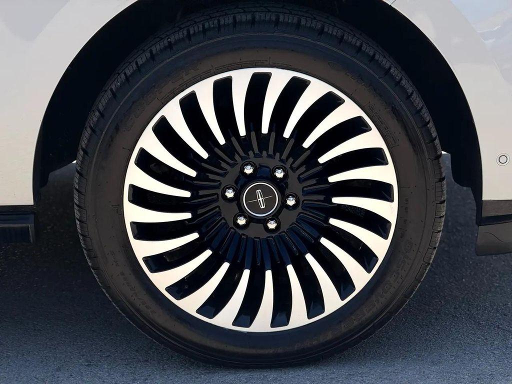 used 2021 Lincoln Navigator car, priced at $44,995