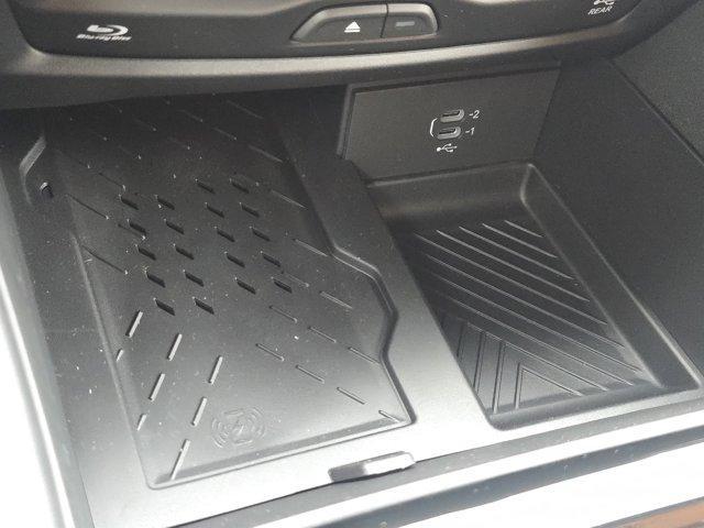 new 2026 Chrysler Pacifica car, priced at $55,607