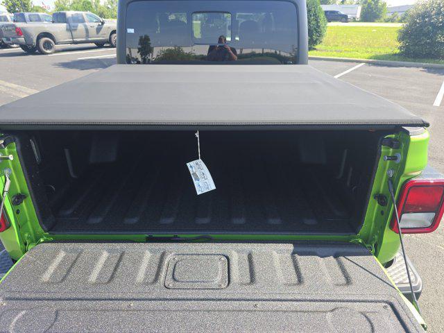 new 2025 Jeep Gladiator car, priced at $44,934