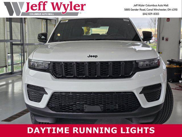 new 2025 Jeep Grand Cherokee car, priced at $40,828