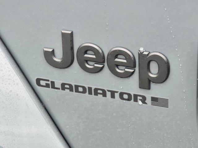 new 2025 Jeep Gladiator car, priced at $45,571