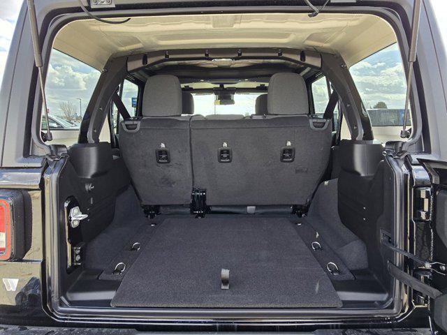 new 2025 Jeep Wrangler car, priced at $45,523