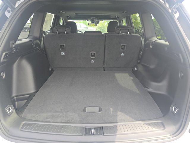 new 2025 Jeep Grand Cherokee car, priced at $36,886