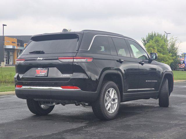 new 2025 Jeep Grand Cherokee car, priced at $38,653