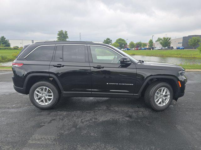new 2025 Jeep Grand Cherokee car, priced at $38,653