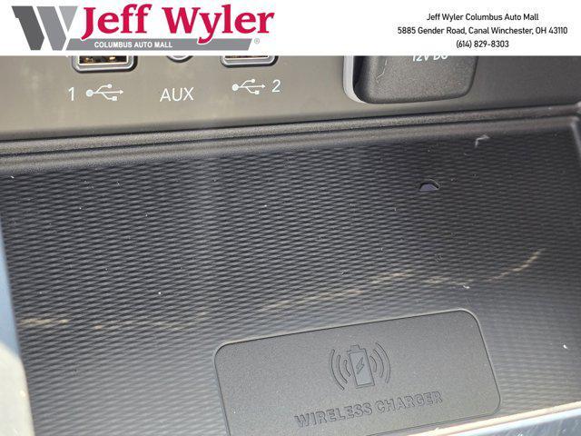 new 2025 Jeep Grand Cherokee car, priced at $38,020