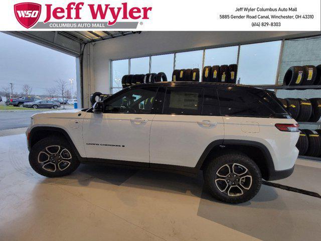 new 2024 Jeep Grand Cherokee 4xe car, priced at $52,805