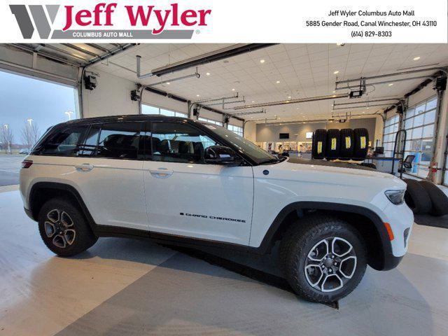 new 2024 Jeep Grand Cherokee 4xe car, priced at $48,997