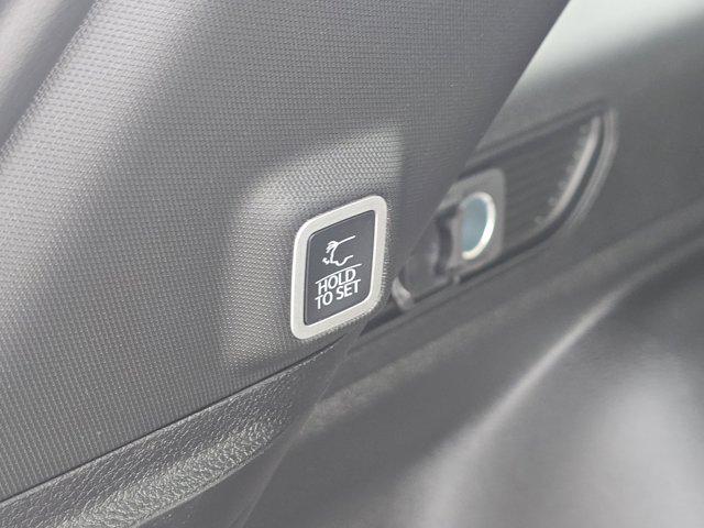 new 2025 Jeep Grand Cherokee car, priced at $36,886