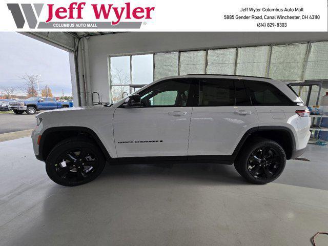 new 2025 Jeep Grand Cherokee car, priced at $40,828