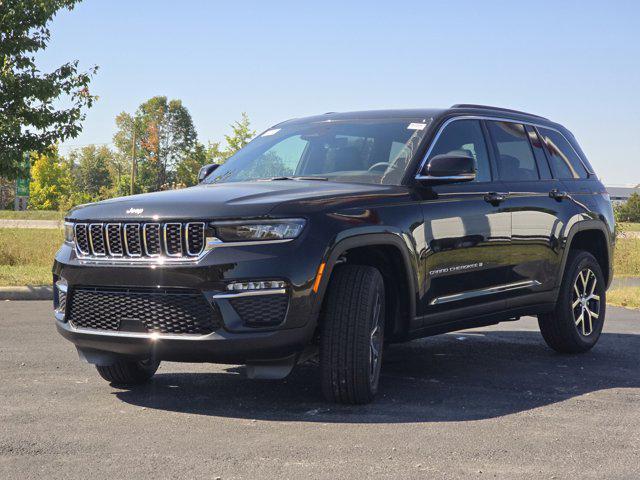 new 2025 Jeep Grand Cherokee car, priced at $40,759