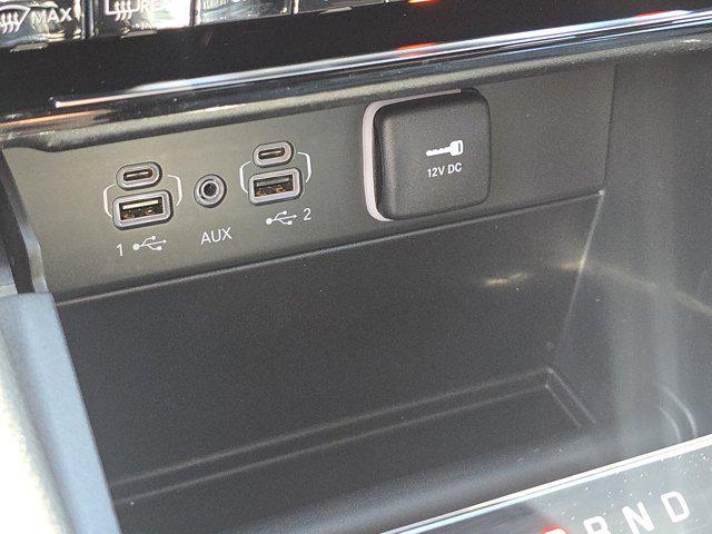 new 2025 Jeep Grand Cherokee car, priced at $40,759