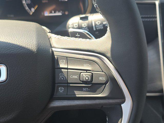 new 2025 Jeep Grand Cherokee car, priced at $40,759