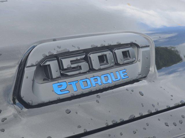 new 2025 Ram 1500 car, priced at $47,622