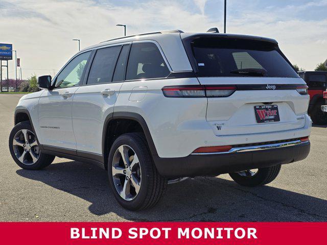 new 2025 Jeep Grand Cherokee car, priced at $45,554