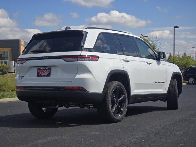 new 2025 Jeep Grand Cherokee car, priced at $39,252