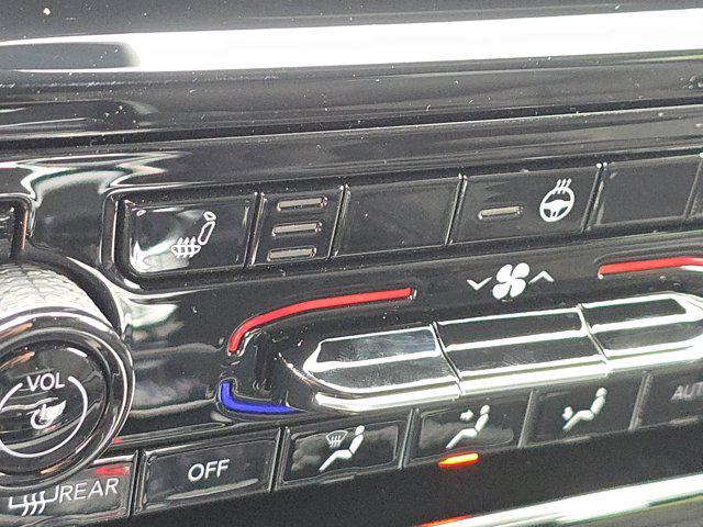 new 2025 Jeep Grand Cherokee car, priced at $36,886