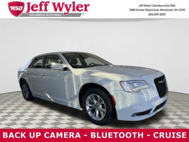 new 2023 Chrysler 300 car, priced at $34,281