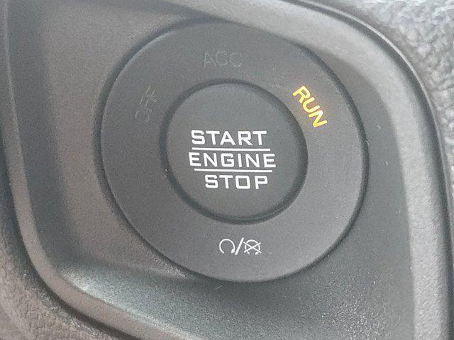 new 2025 Jeep Wrangler car, priced at $45,550