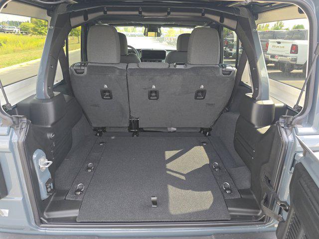 new 2025 Jeep Wrangler car, priced at $45,550