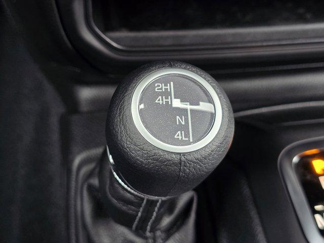 new 2025 Jeep Gladiator car, priced at $42,751