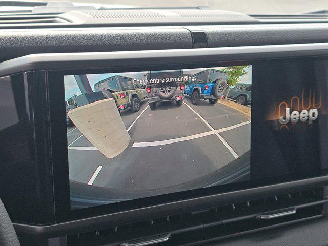 new 2025 Jeep Wrangler car, priced at $32,422